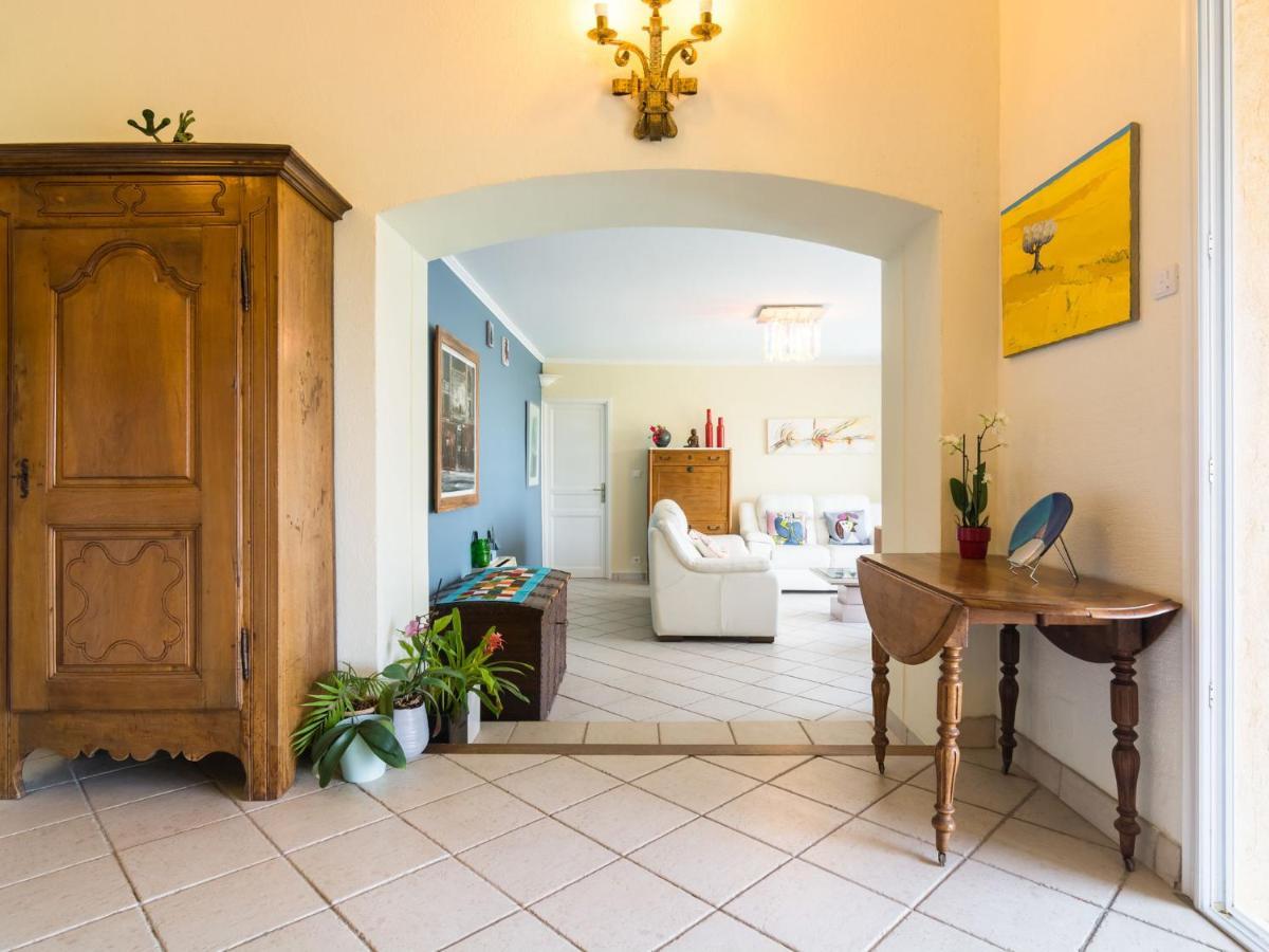 Pretty House With Sea View On The Hy Res Βίλα Ιέρ Δωμάτιο φωτογραφία